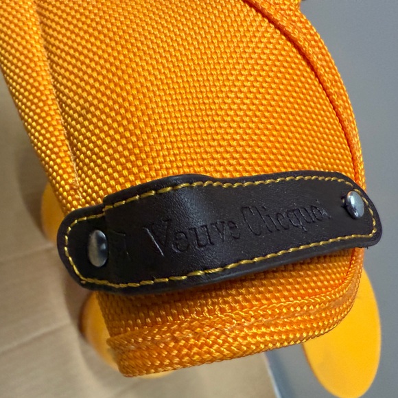 Veuve Clicquot 2 Orange Plastic Champagne Goblet Tulip Wine Travel& Bottle Cover - Picture 7 of 8